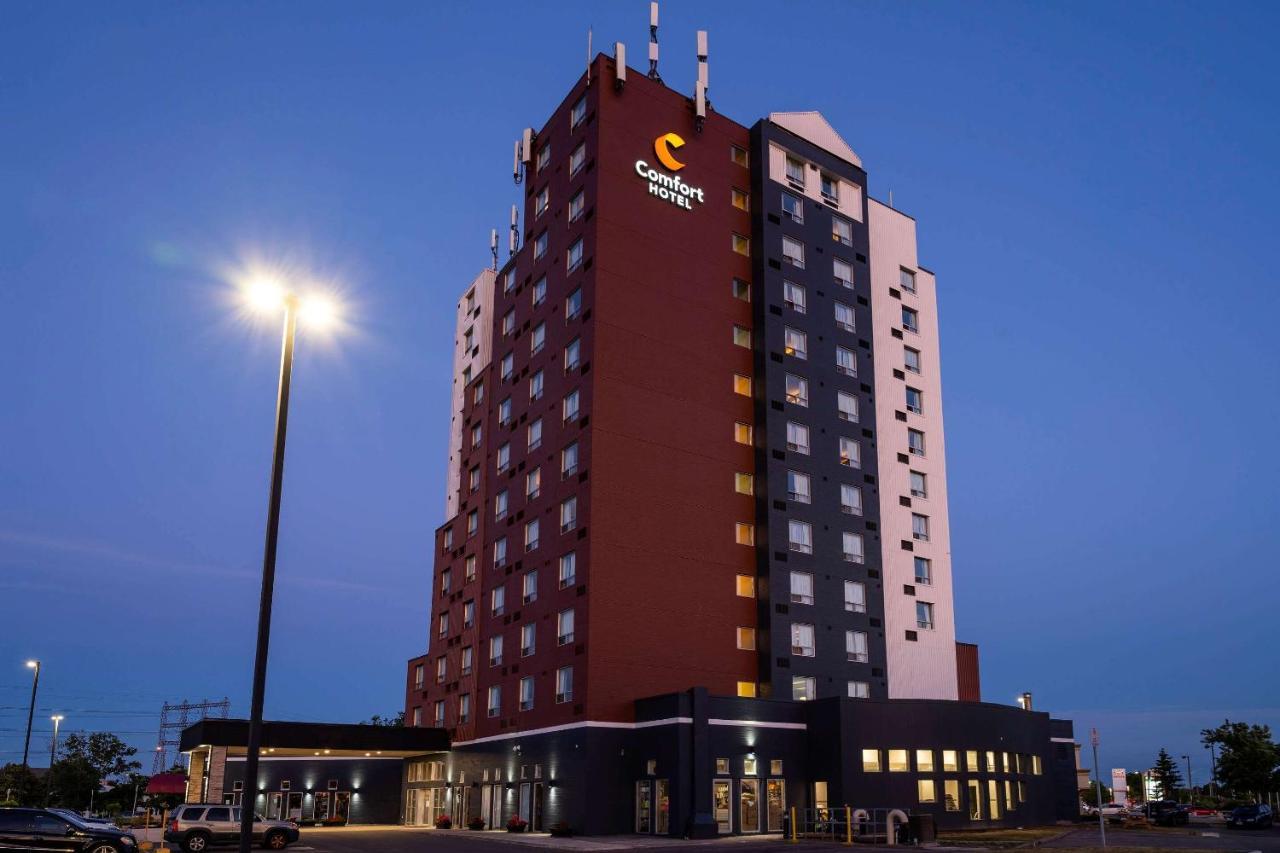 Comfort Airport North Hotel Toronto