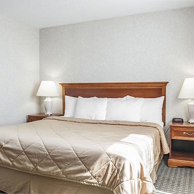 Comfort Airport North 3* Toronto