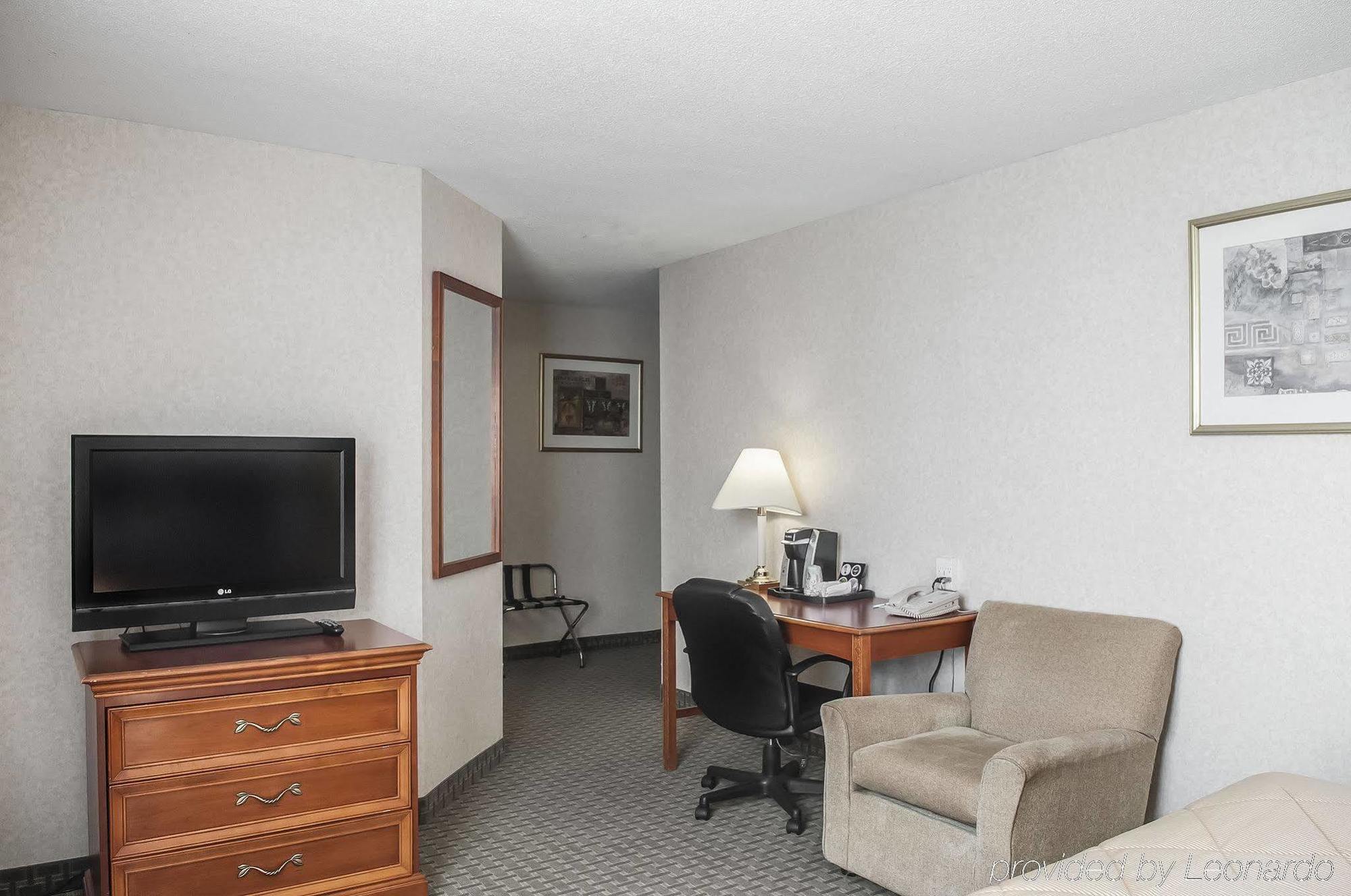 Comfort Airport North 3*